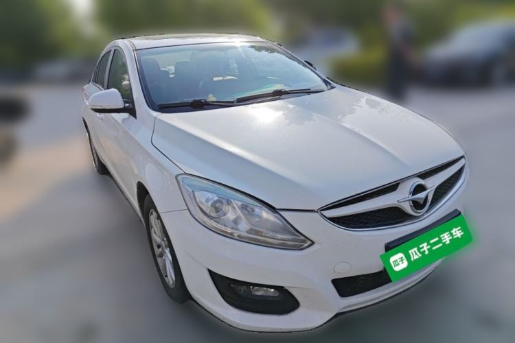 Used Haima M6 2015 1.5T CVT Sporty Smart Model Front Right 45 Deg