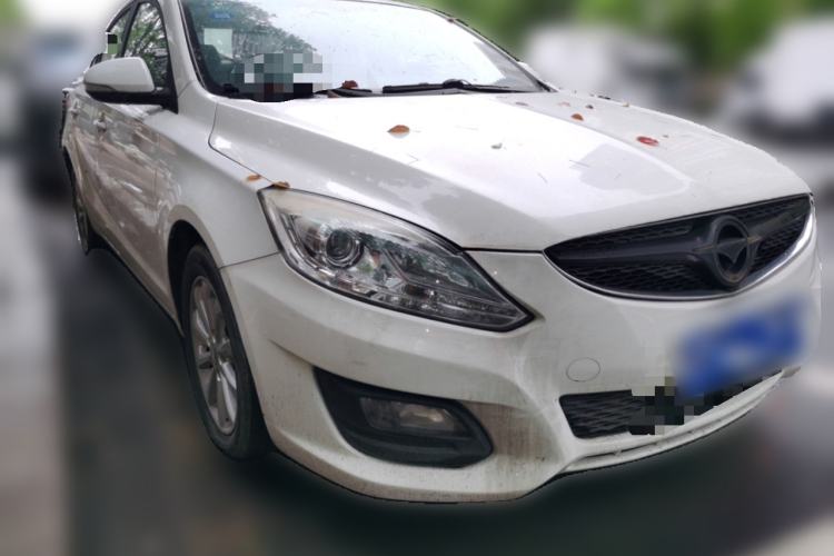 Used Haima M6 2015 1.5T Manual Luxury Model Front Right 45 Deg