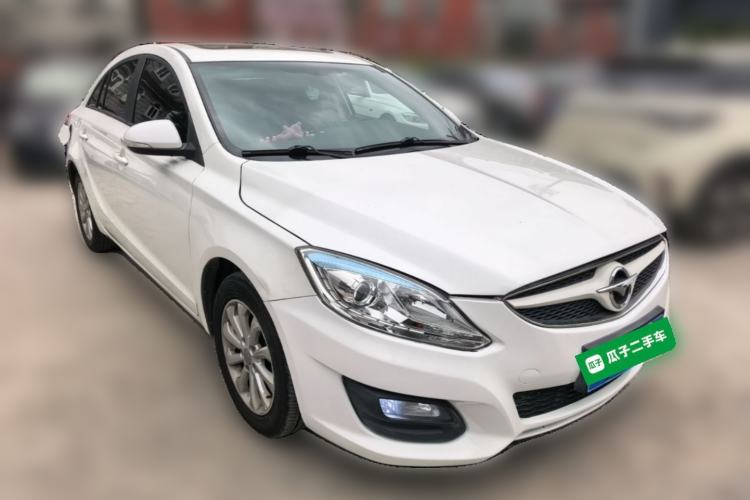Used Haima M6 2015 1.5T CVT Sporty Smart Model Front Right 45 Deg