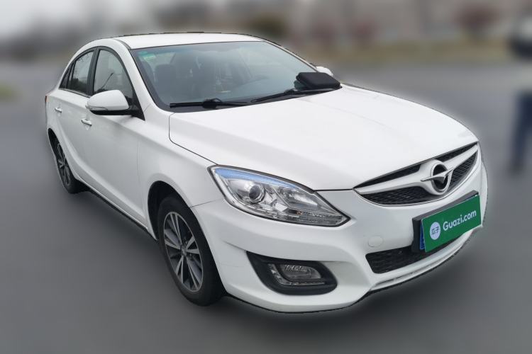 Used Haima M6 2015 1.5T CVT Luxury Model Front Right 45 Deg