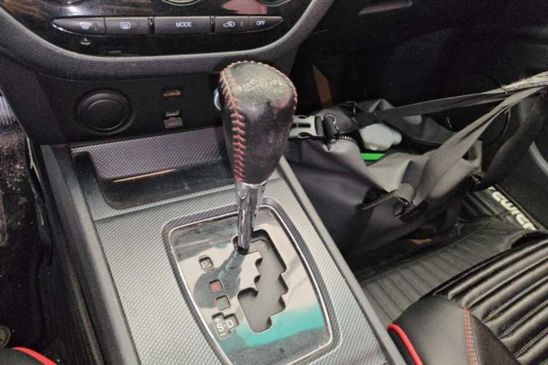 Used Haima M6 2015 1.5T CVT Luxury Model Gear Lever