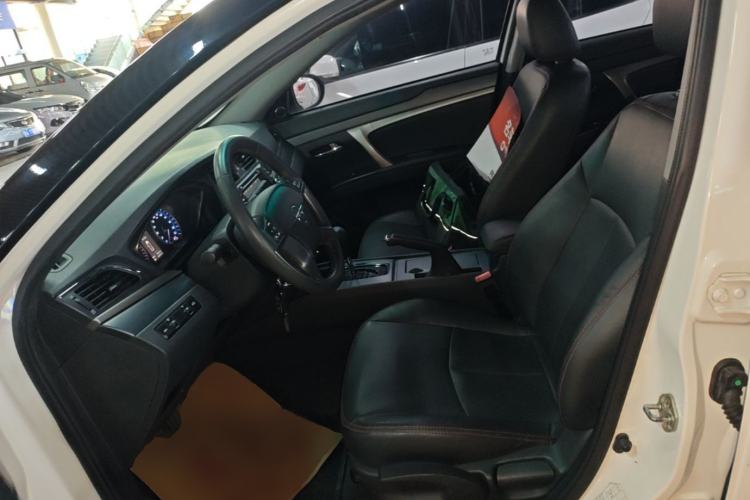 Used Haima M6 2015 1.5T CVT Luxury Model Left Front Seat