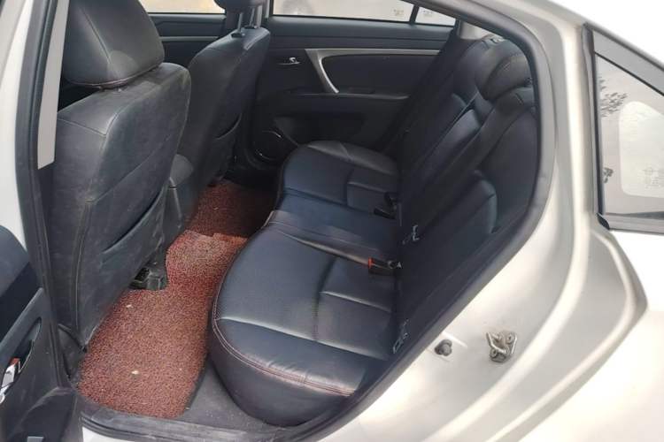 Used Haima M6 2015 1.5T CVT Sporty Smart Model Left Rear Seat