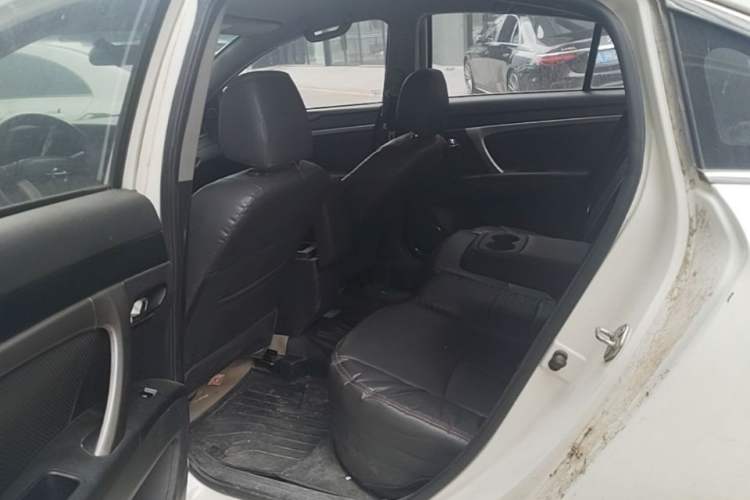 Used Haima M6 2015 1.5T Manual Luxury Model Left Rear Seat