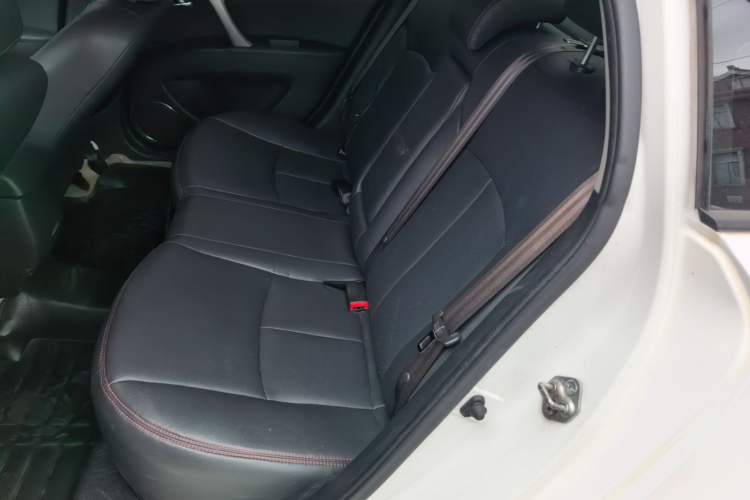 Used Haima M6 2015 1.5T CVT Sporty Smart Model Left Rear Seat