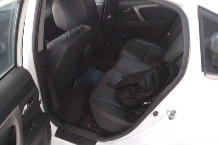 Used Haima M6 2015 1.5T CVT Luxury Model Left Rear Seat
