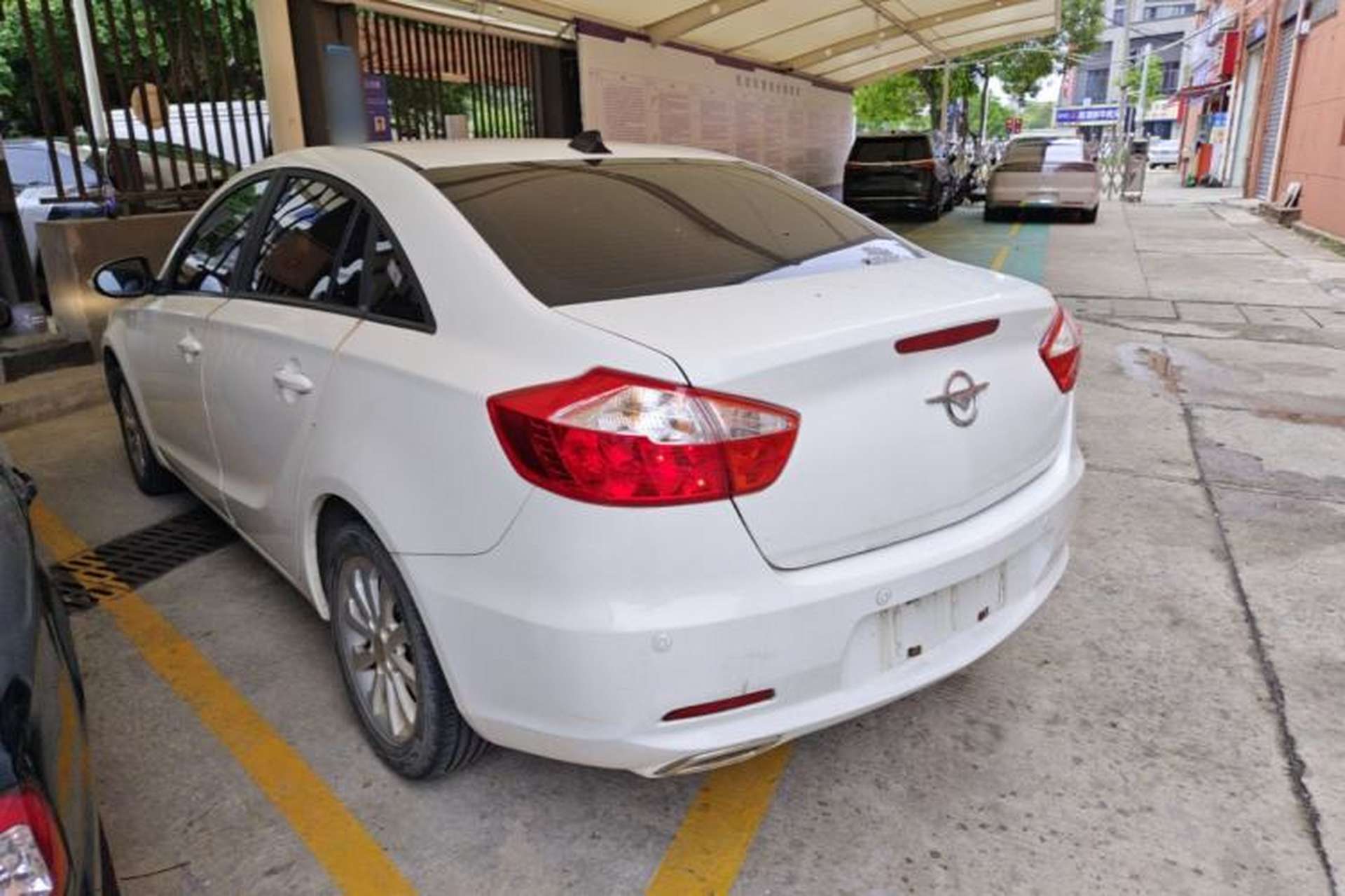 Used Haima M6 2015 1.5T CVT Luxury Model Rear Left 45 Deg
