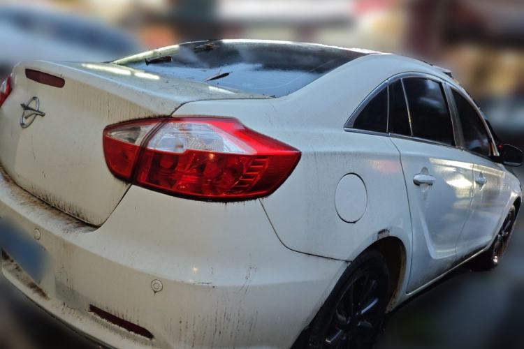 Used Haima M6 2015 1.5T CVT Luxury Model Rear Right 45 Deg