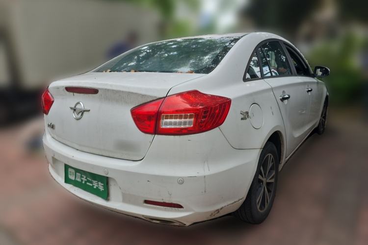 Used Haima M6 2015 1.5T CVT Luxury Model Rear Right 45 Deg