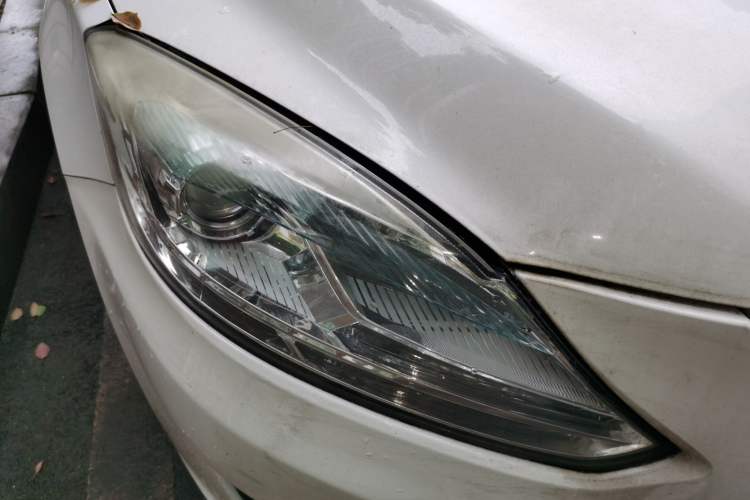 Used Haima M6 2015 1.5T Manual Luxury Model Right Front Headlight