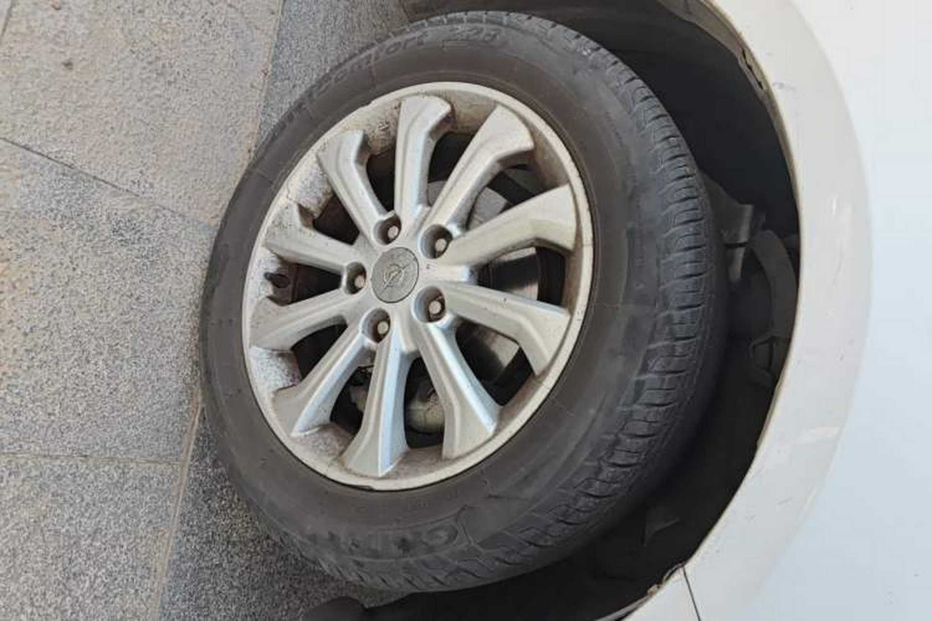 Used Haima M6 2015 1.5T CVT Sporty Smart Model Right Front Wheel Hub