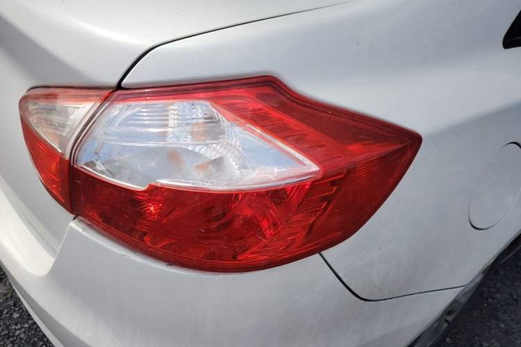 Used Haima M6 2015 1.5T CVT Sporty Smart Model Right Rear Taillight