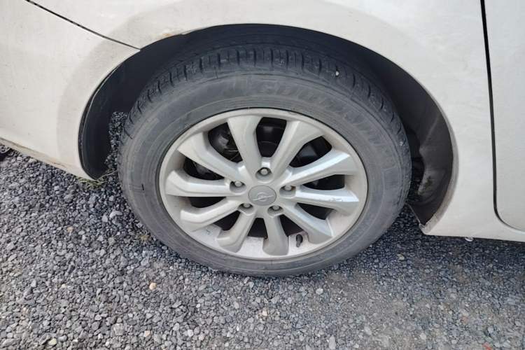 Used Haima M6 2015 1.5T CVT Sporty Smart Model Right Rear Wheel Hub