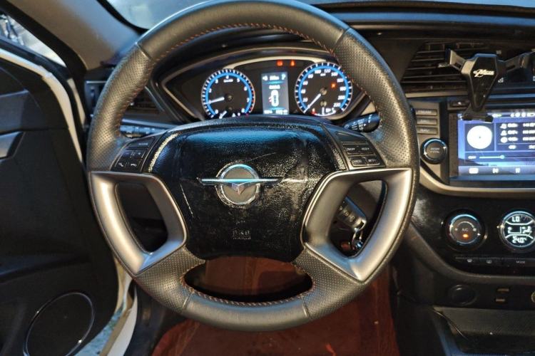 Used Haima M6 2015 1.5T CVT Luxury Model Steering Wheel