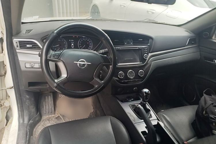 Used Haima M6 2015 1.5T Manual Luxury Model Steering Wheel