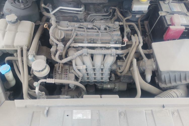 Used Haima M6 2016 1.6L Manual Comfort Model Engine Bay