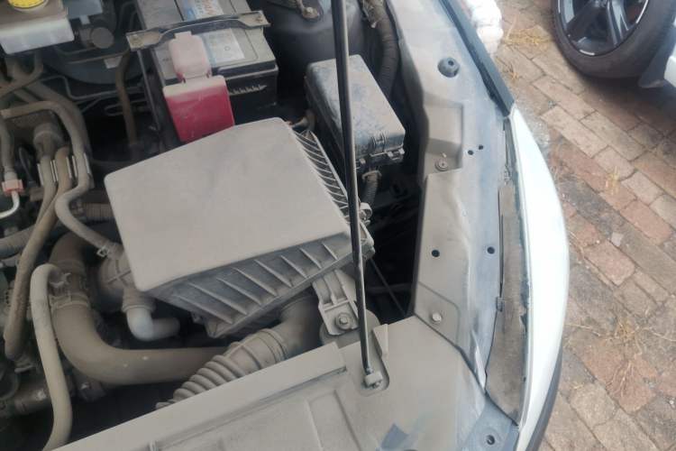 Used Haima M6 2016 1.6L Manual Comfort Model Engine Bay Left