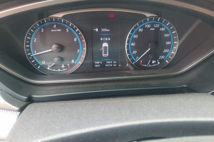 Used Haima M6 2016 1.6L Manual Comfort Model Odometer Close Up