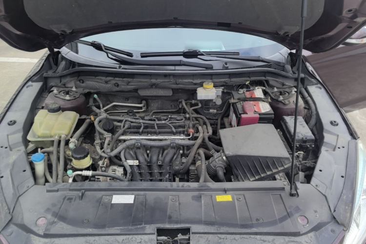 Used Haima M6 2016 1.6L Manual Comfort Model Engine Bay