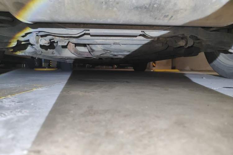 Used Haima M6 2016 1.6L Manual Sports Smart Model Chassis Rear