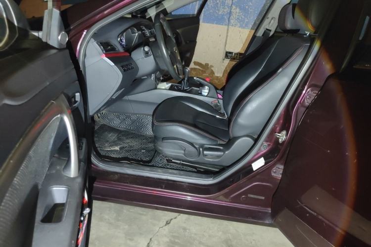 Used Haima M6 2016 1.6L Manual Sports Smart Model Driver Seat
