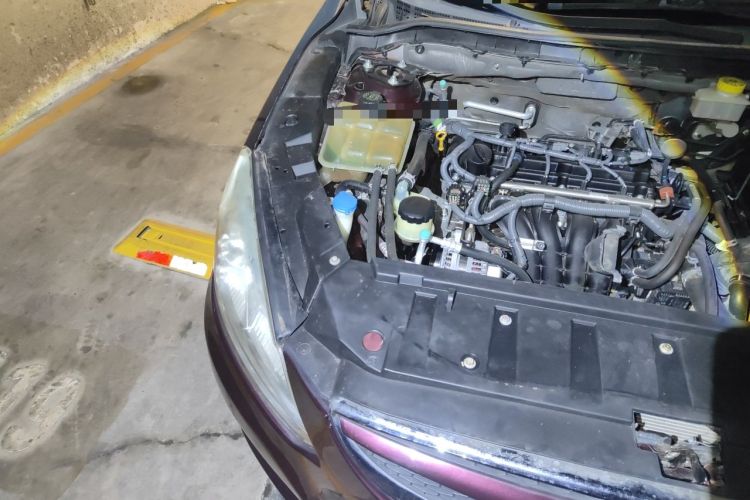 Used Haima M6 2016 1.6L Manual Sports Smart Model Engine Bay Right