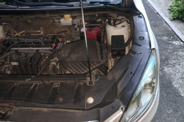 Used Haima M6 2016 1.6L Manual Comfort Model Engine Bay Left
