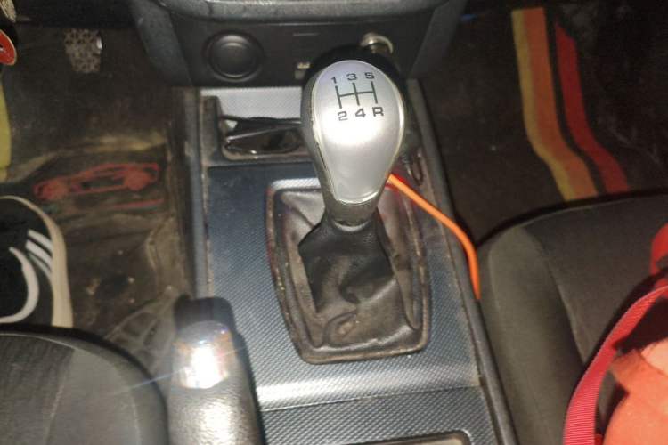Used Haima M6 2016 1.6L Manual Comfort Model Gear Lever