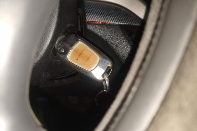 Used Haima M6 2016 1.6L Manual Comfort Model Vehicle Key