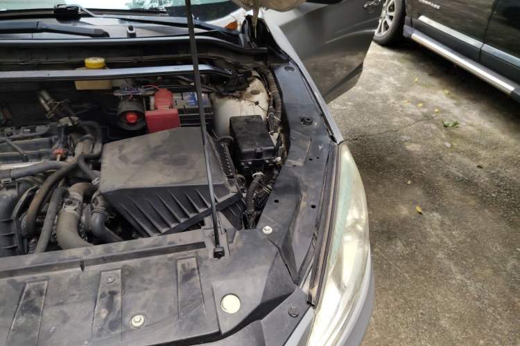 Used Haima M6 2017 1.6L Manual Sport Smart Model Engine Bay Left
