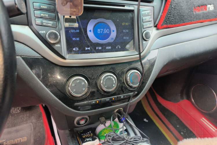 Used Haima M6 2017 1.6L Manual Comfort Model Audio And AC Panel