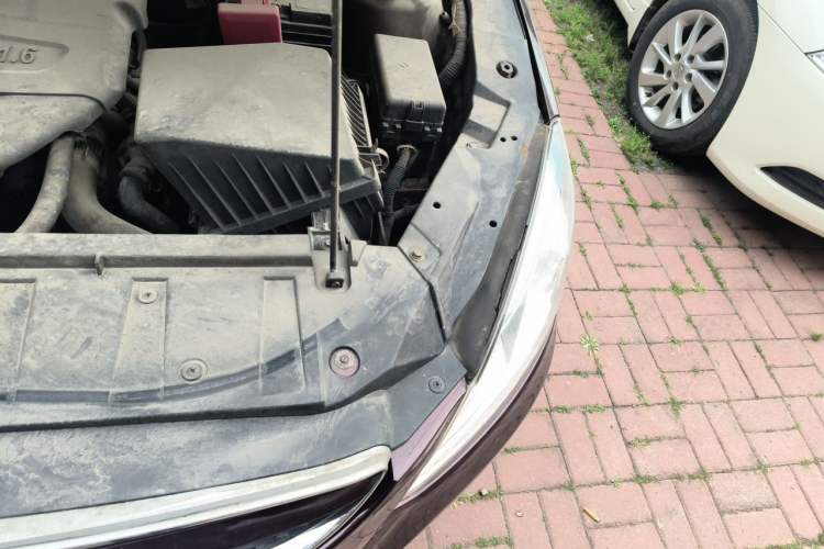 Used Haima M6 2017 1.6L Manual Comfort Model Engine Bay Left