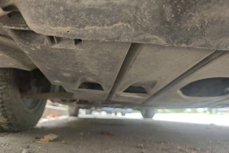 Used Haima M6 2017 1.6L Manual Comfort Model Chassis Front Right