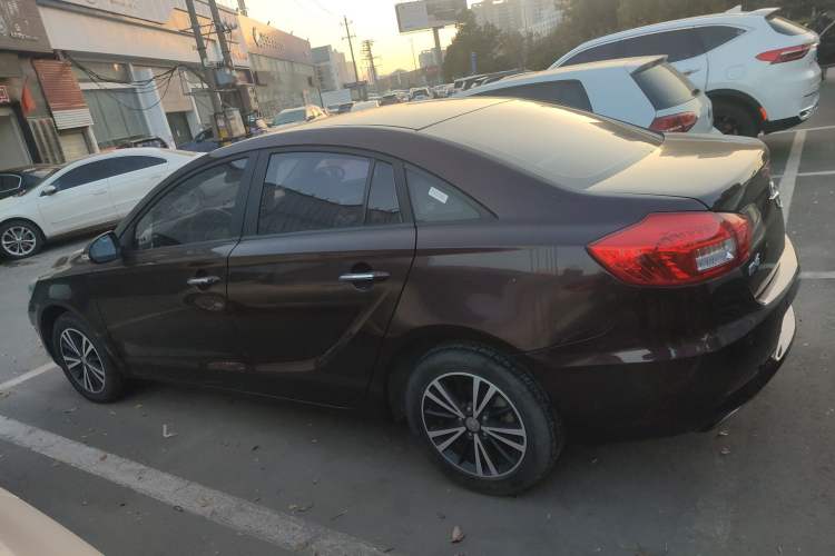 Used Haima M6 2017 1.6L Manual Comfort Model Exterior 5