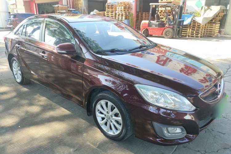 Used Haima M6 2017 1.6L Manual Comfort Model Front Right 45 Deg