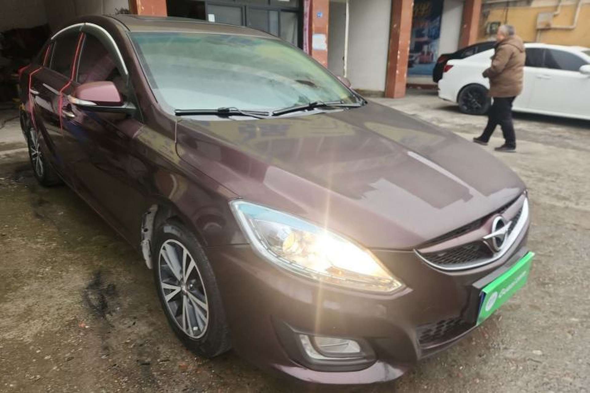 Used Haima M6 2017 1.6L Manual Comfort Model Front Right 45 Deg