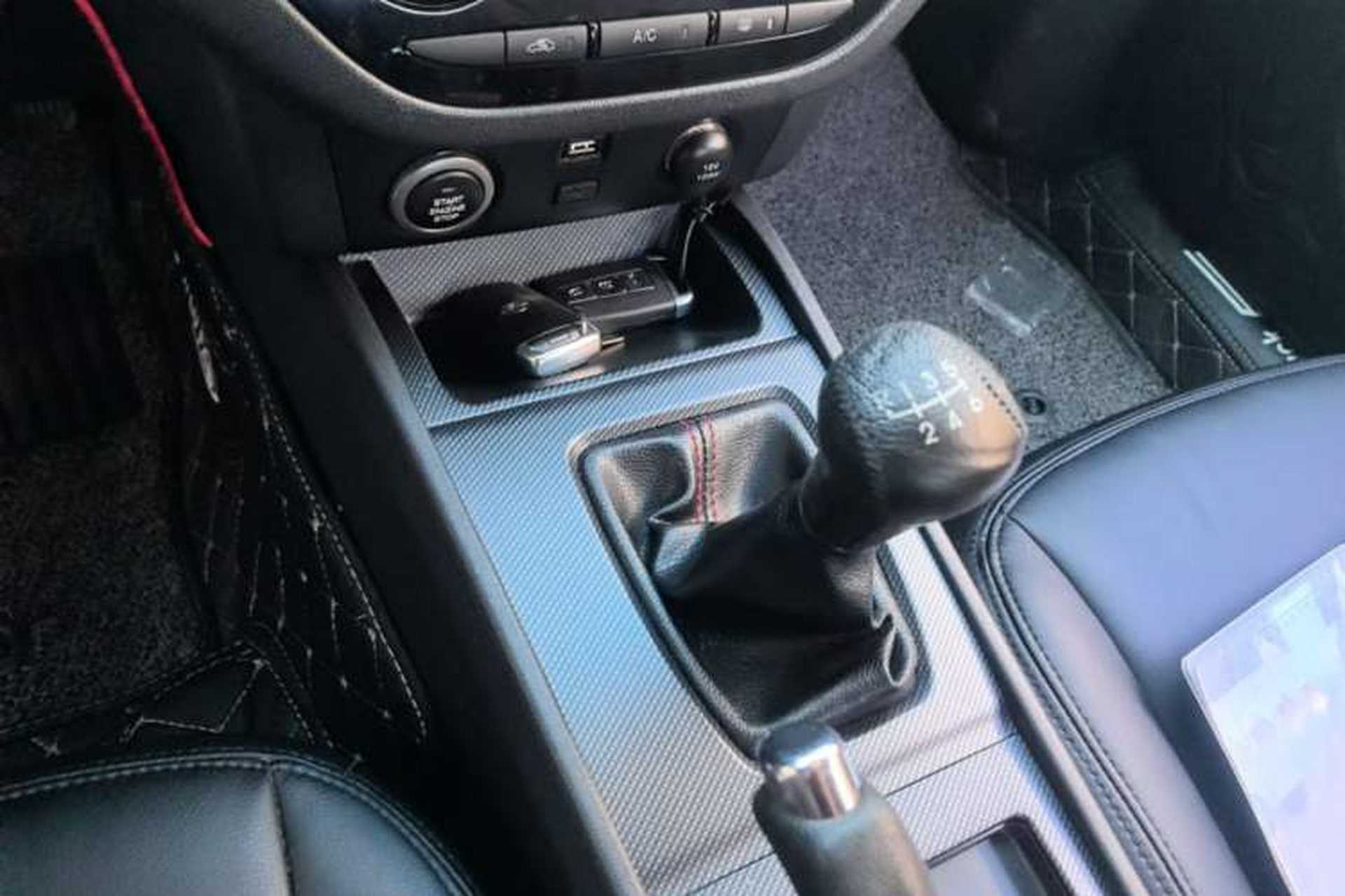 Used Haima M6 2017 1.6L Manual Comfort Model Gear Lever