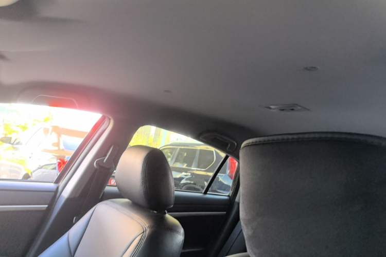 Used Haima M6 2017 1.6L Manual Comfort Model Headliner