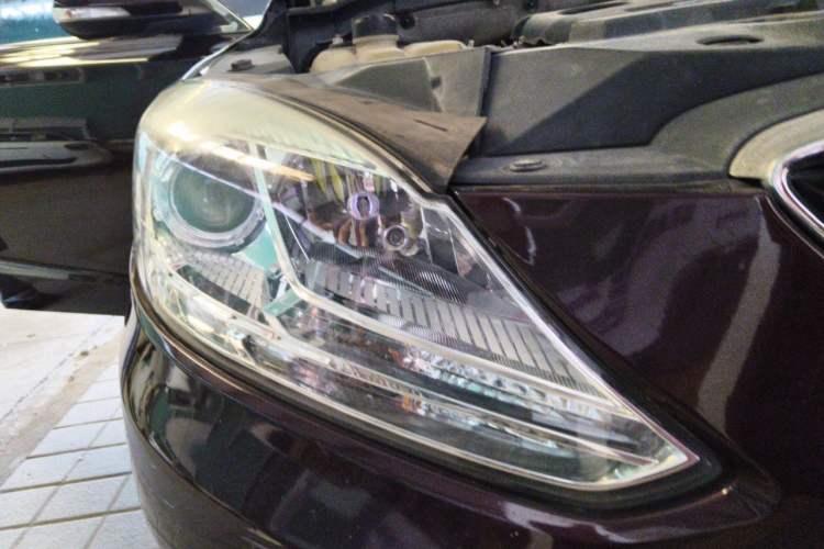 Used Haima M6 2017 1.6L Manual Sport Smart Model Right Front Headlight
