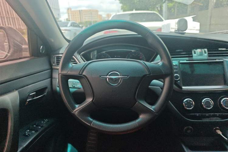 Used Haima M6 2017 1.6L Manual Comfort Model Steering Wheel