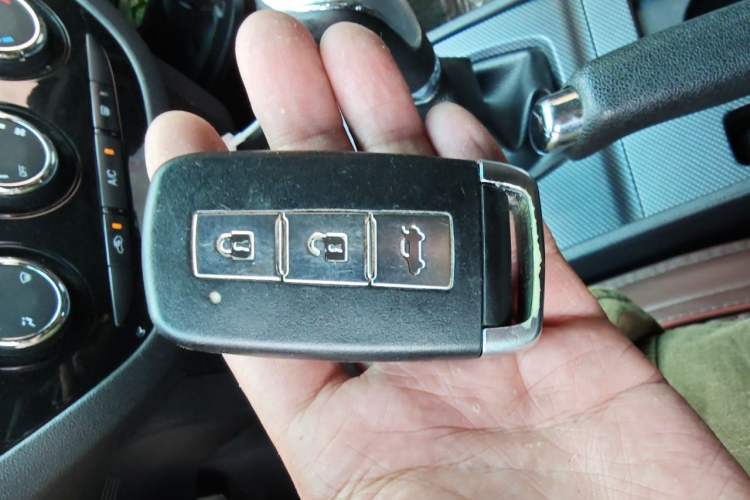 Used Haima M6 2017 1.6L Manual Comfort Model Vehicle Key