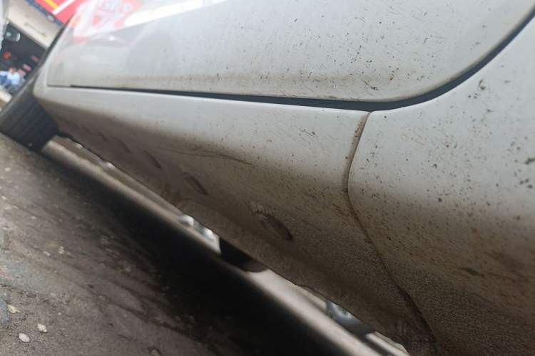 Used Haima M6 2017 1.6L Manual Comfort Model Chassis Front Right