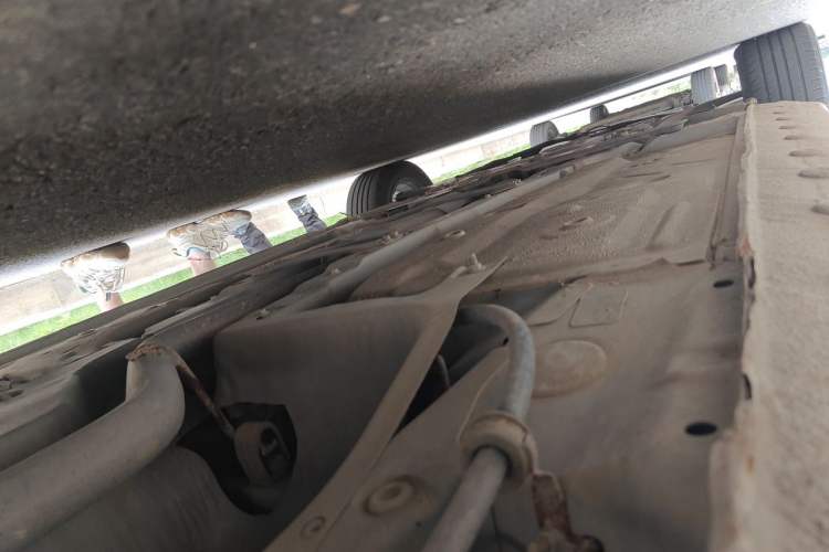 Used Haima M6 2017 1.6L Manual Comfort Model Chassis Rear Left