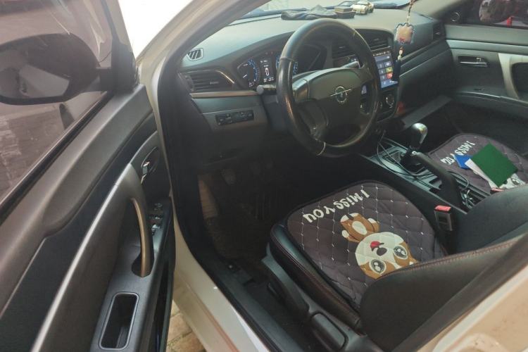 Used Haima M6 2017 1.6L Manual Comfort Model Driver Seat
