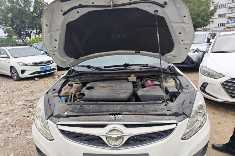 Used Haima M6 2017 1.5T CVT Sporty Premium Model Engine Bay