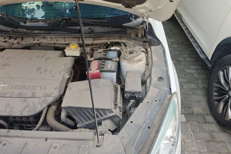 Used Haima M6 2017 1.6L Manual Comfort Model Engine Bay Left