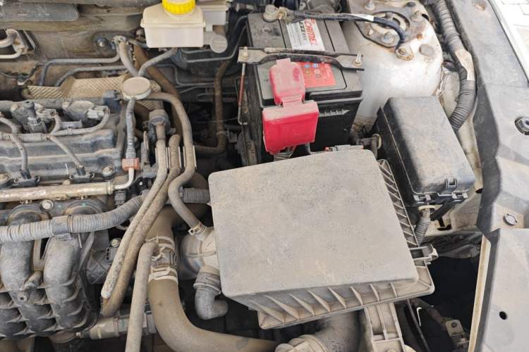 Used Haima M6 2017 1.6L Manual Comfort Model Engine Bay Left