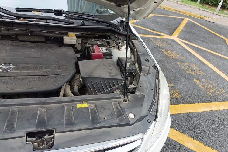 Used Haima M6 2017 1.6L Manual Comfort Model Engine Bay Left
