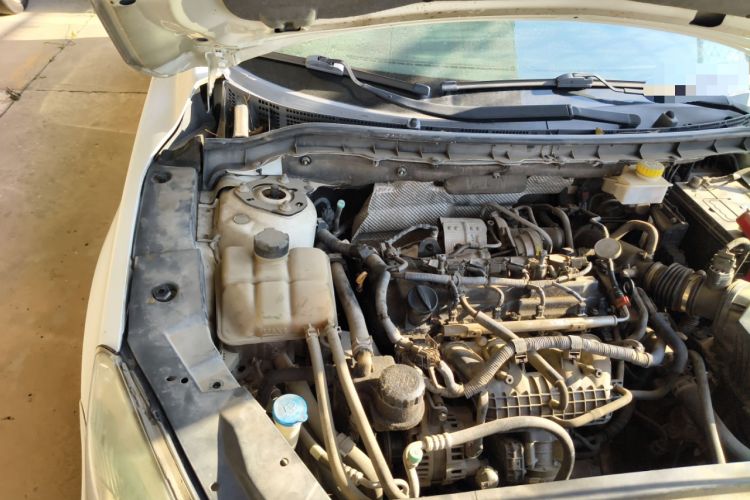 Used Haima M6 2017 1.5T CVT Luxury Model Engine Bay Right