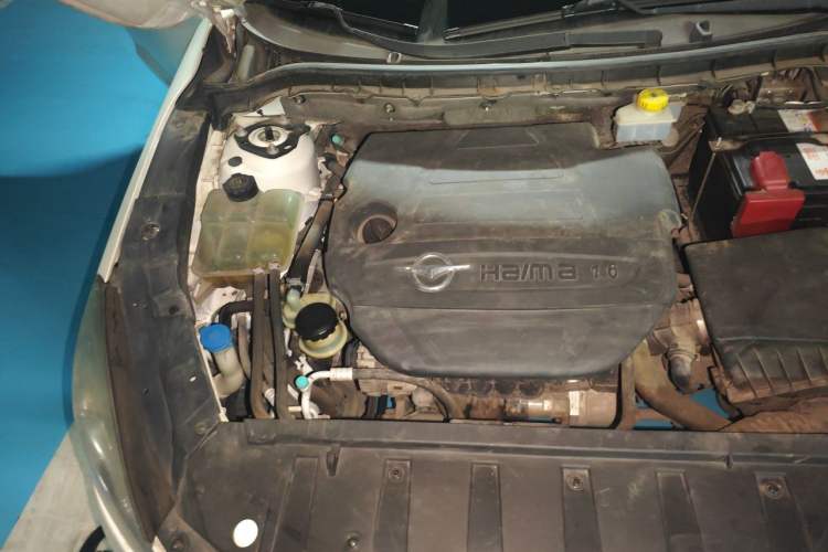 Used Haima M6 2017 1.6L Manual Sport Smart Model Engine Bay Right